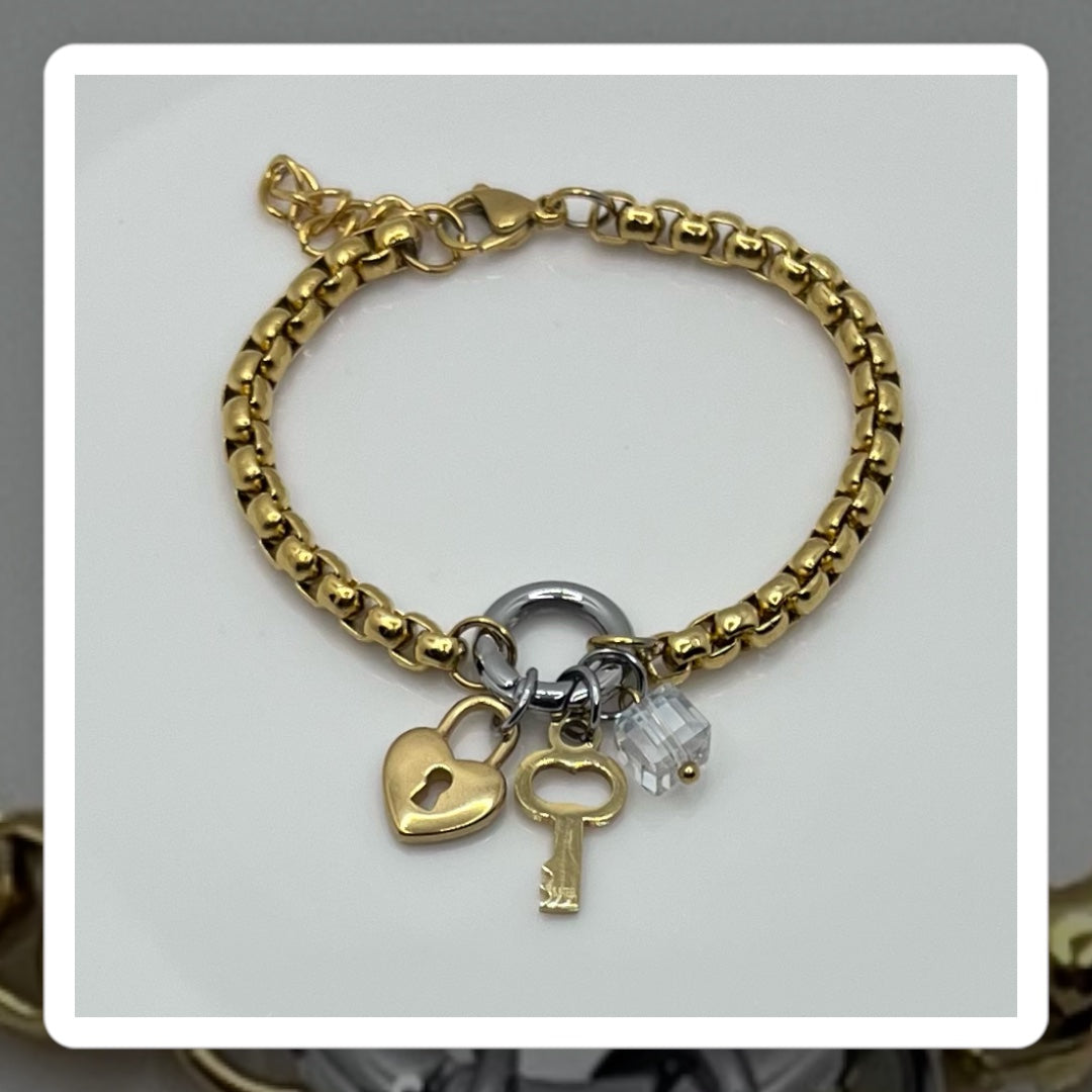 Pulsera llave y corazón